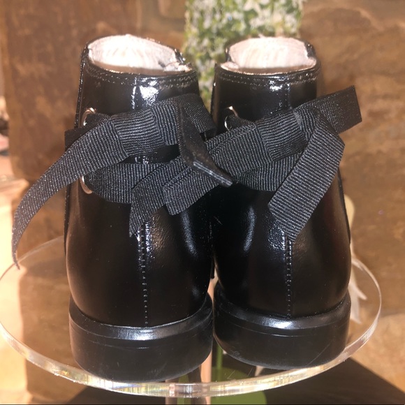 ZARA Monochrome ankle boots Back bow detail. - Picture 6 of 8